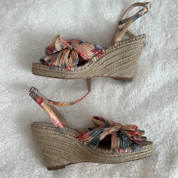 NWT  Loeffler Randall | Charley Espadrille Wedge Sandals in Butter Multi Floral - Picture 5 of 6